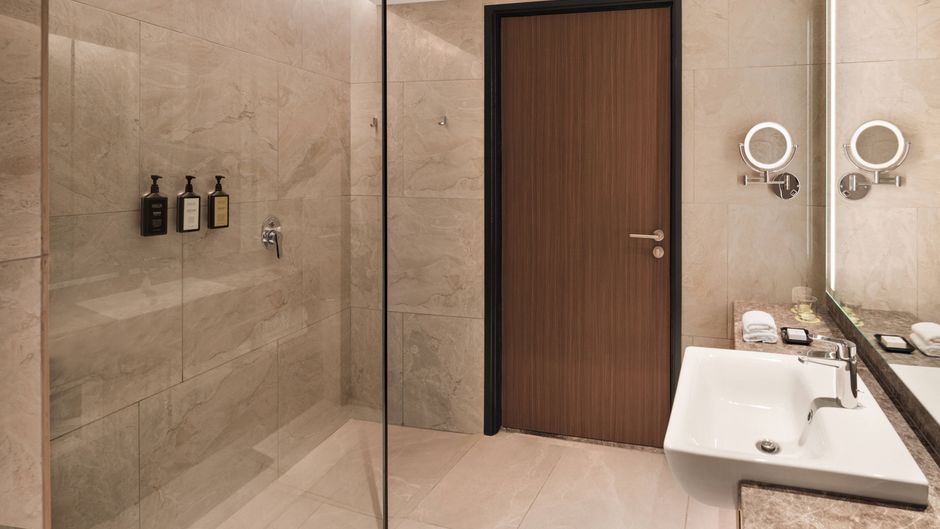 Palm Garden Hotel, Tribute Portfolio Room