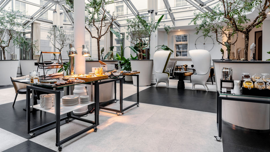 H15 Boutique Lobby