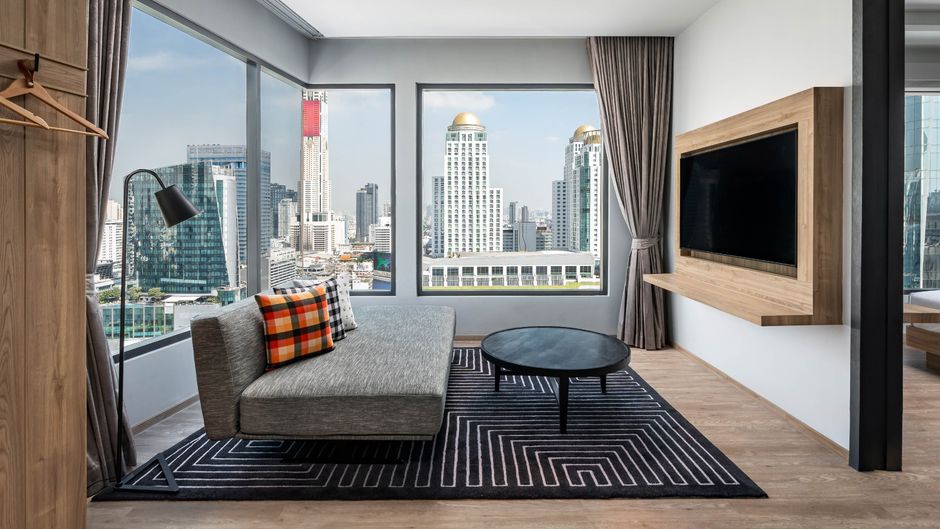 Moxy Bangkok Ratchaprasong Room