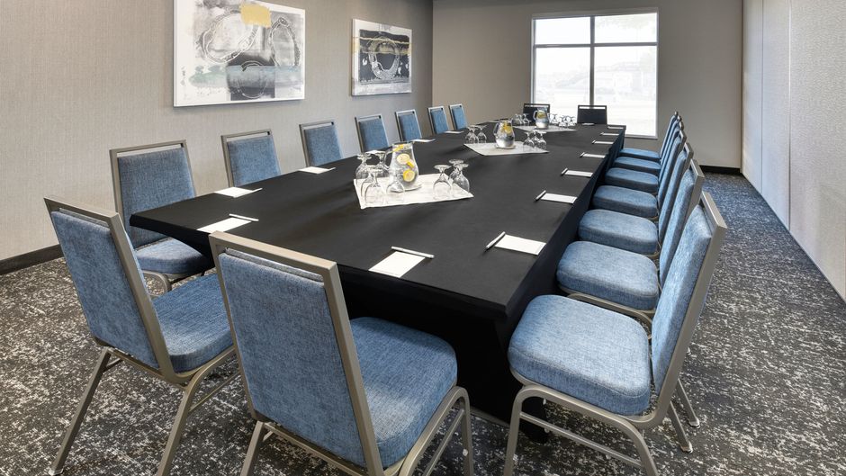 TownePlace Suites Sudbury Meeting