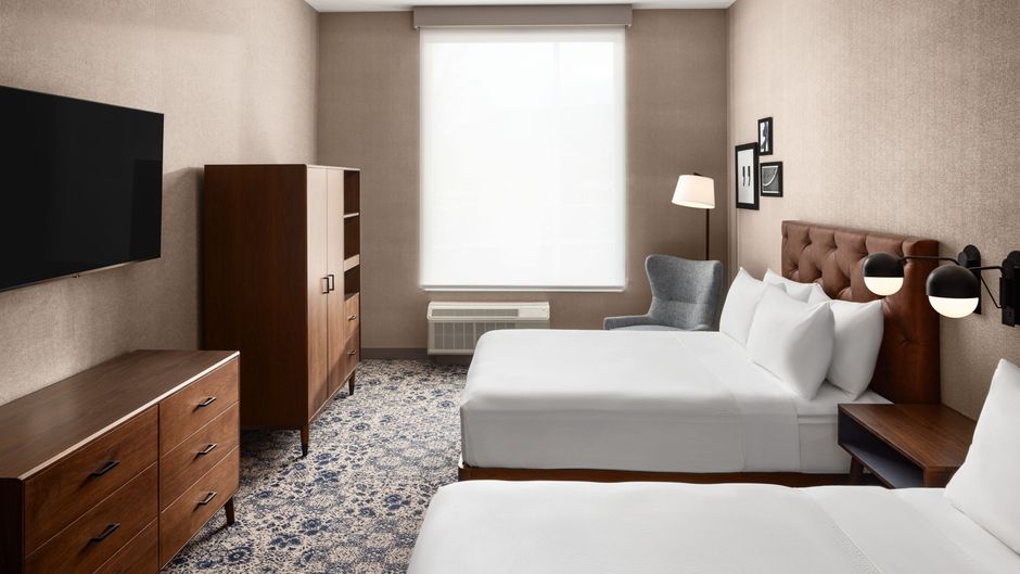 Four Points by Sheraton at Conv Center Room