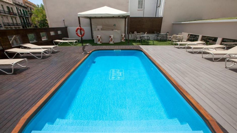 Hotel Concordia Barcelona Pool