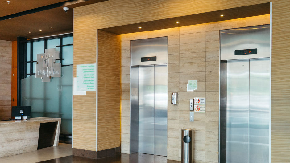Holiday Inn Guayaquil Airport Lobby