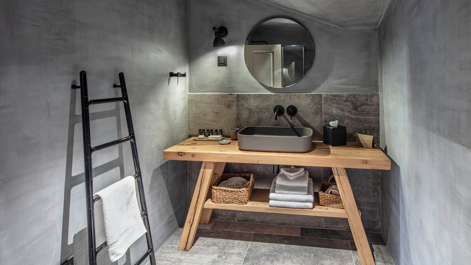 San Canzian Village & Hotel Room
