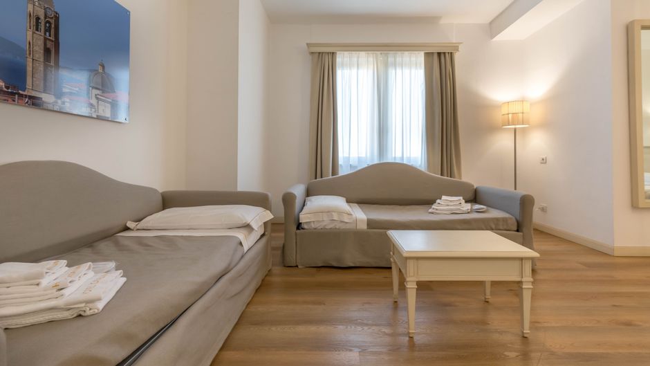Hotel Catalunya Room