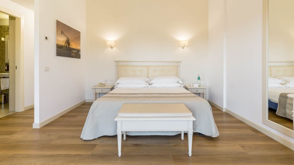 Hotel Catalunya Room