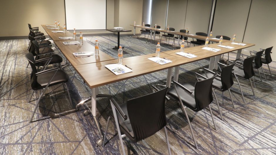 Holiday Inn Express/Stes Monterrey Valle Meeting