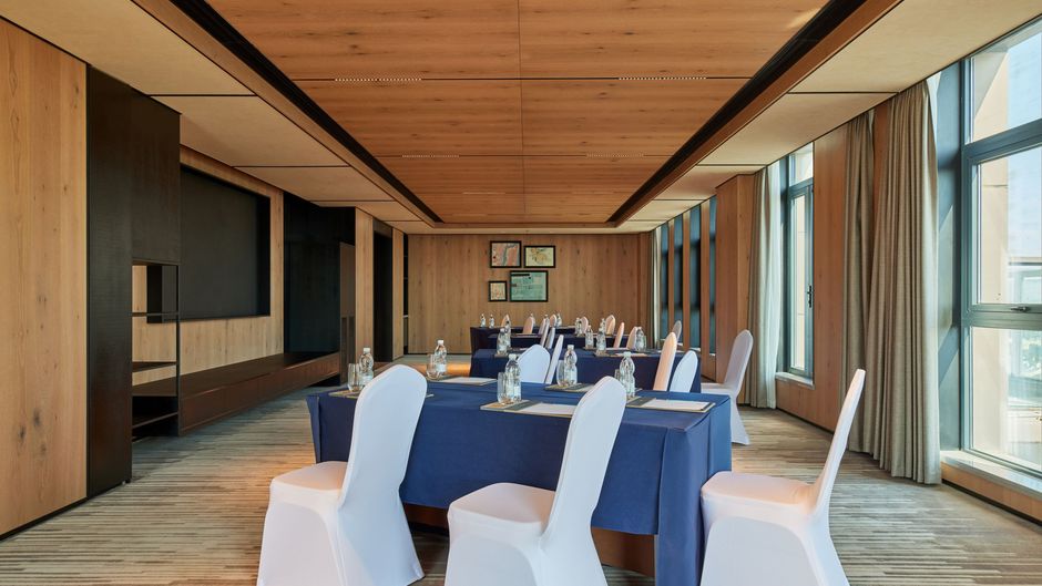 Four Points Nantong Haimen Meeting