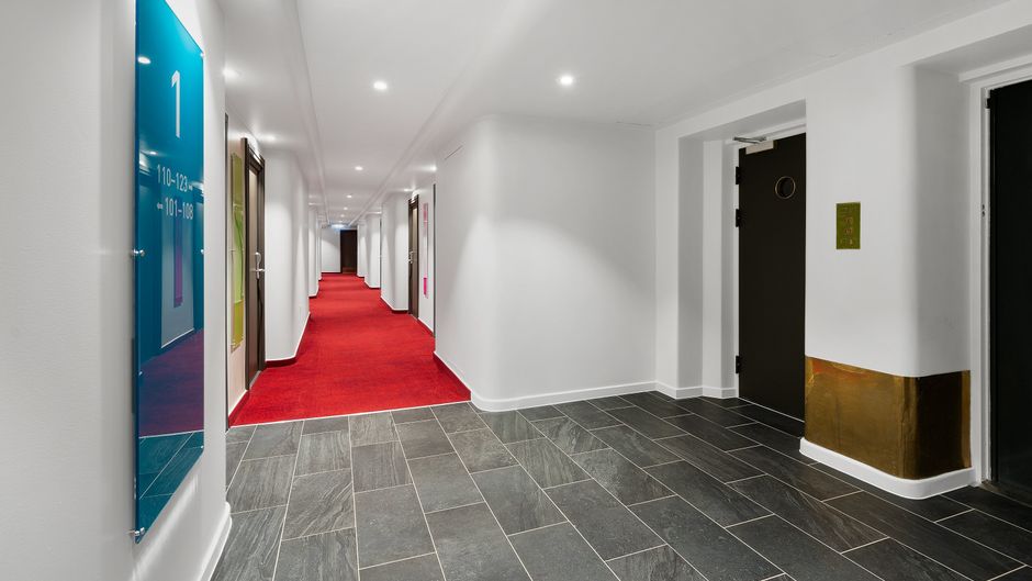 Richmond Hotel Lobby