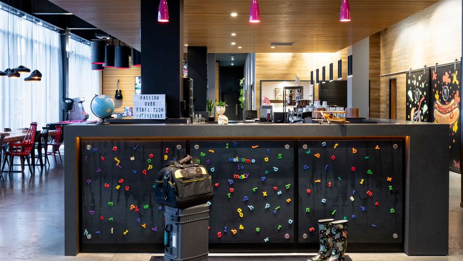 MOXY Aberdeen Airport Exterior
