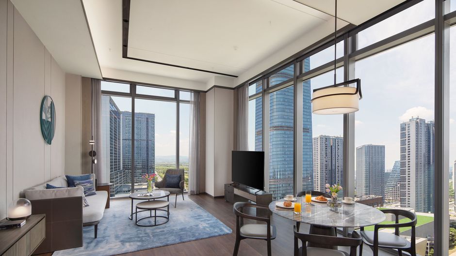 Marriott Executive Apts Future Sci-Tech Room