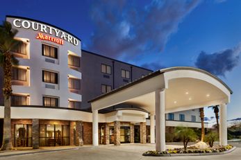 Courtyard by Marriott Stadium Area