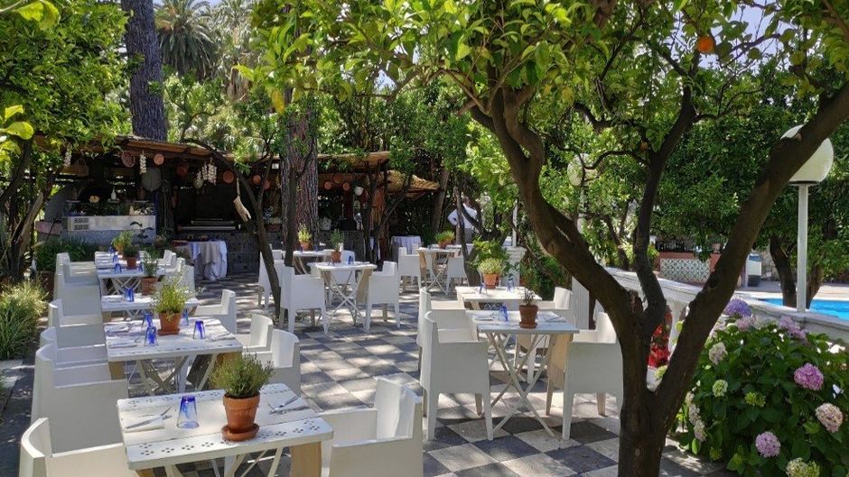 Grand Hotel Cocumella Restaurant