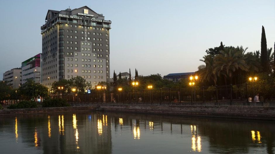 Sevilla Center Hotel Exterior