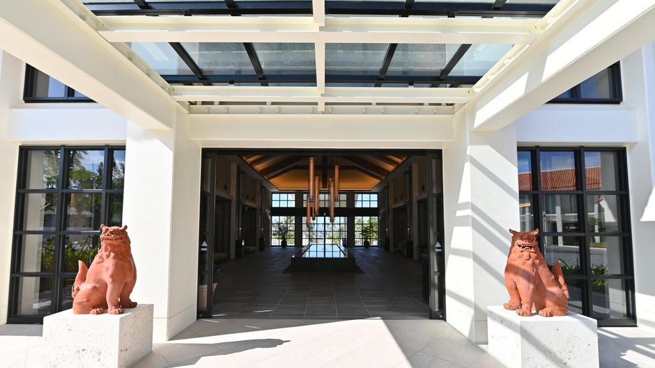 Fusaki Resort Village Beach And Garden Exterior
