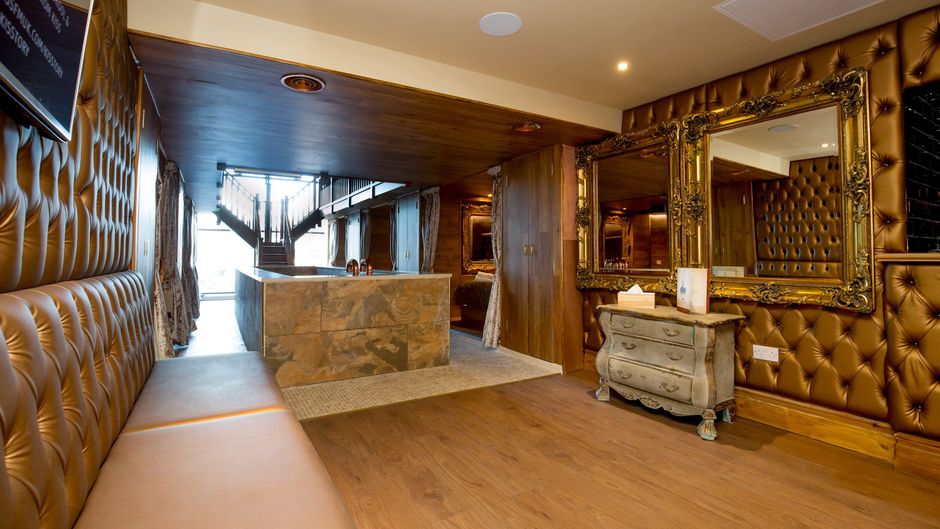 Shankly Hotel Suite