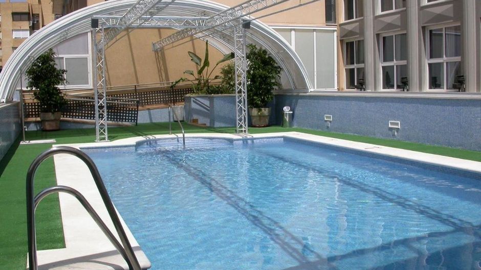 Hotel Vertice Sevilla Pool
