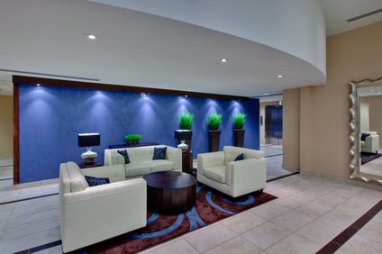 Holiday Inn Express/Suites Chatham South