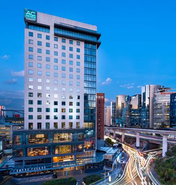 AC Hotel Santa Fe