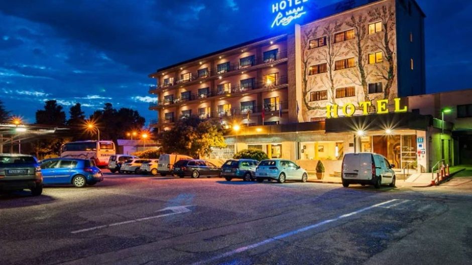 Crisol Regio Hotel Exterior