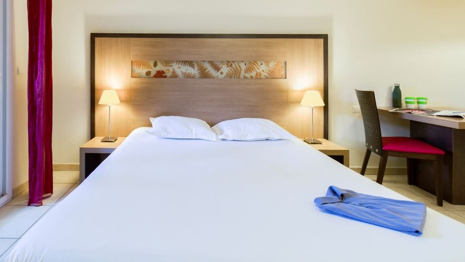 Garden & City Appart'hotel Room