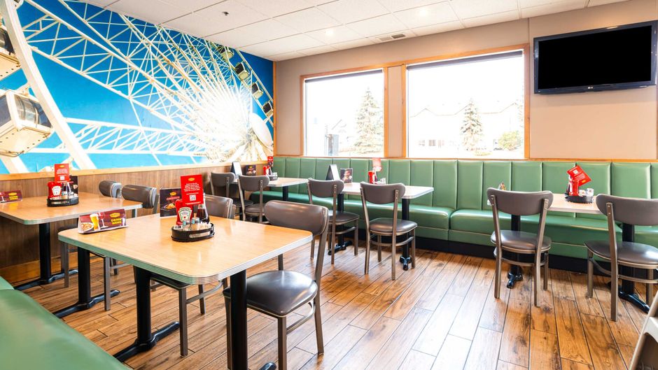 Sandman Hotel West Edmonton Restaurant