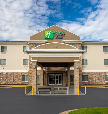 Holiday Inn Express & Suites