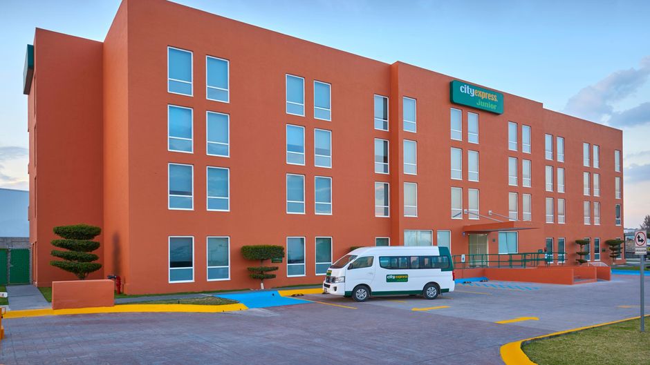 City Express Junior by Marriott Exterior
