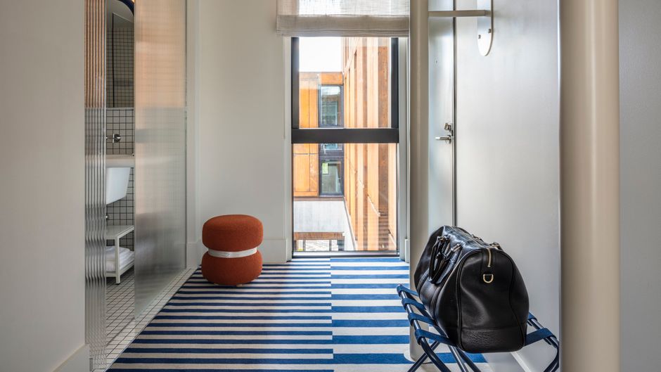 The StandardX Melbourne Suite