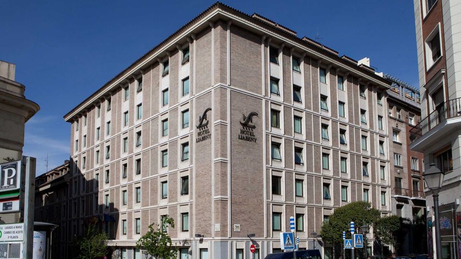 Liabeny Hotel Exterior