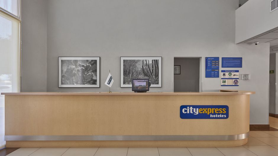 City Express by Marriott Apizaco Lobby
