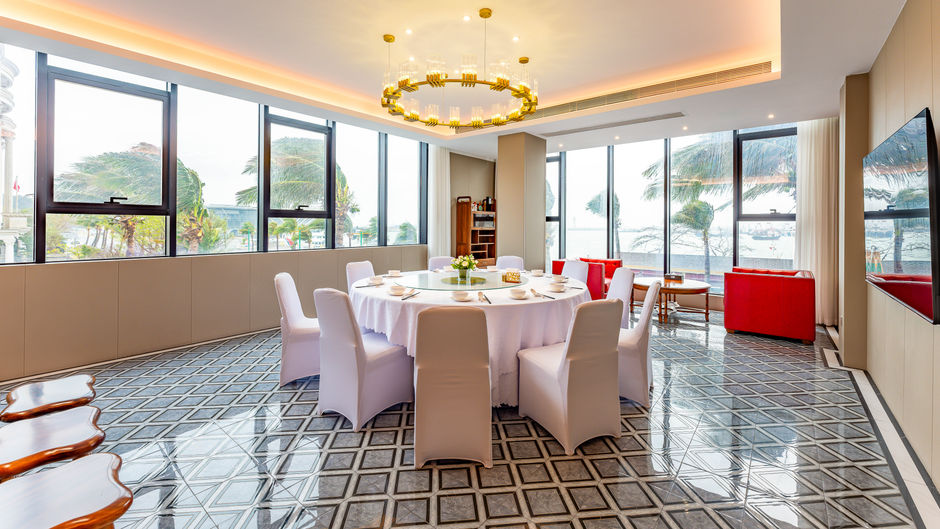 Holiday Inn Express Guishan Island Restaurant