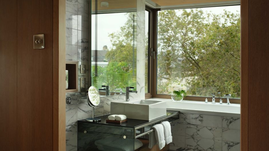 The Hari Room