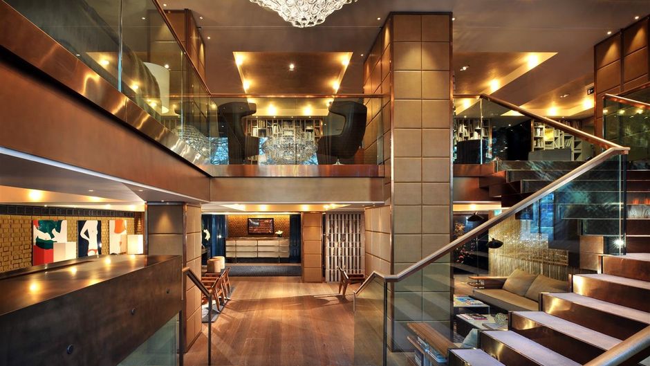 The Hari Lobby