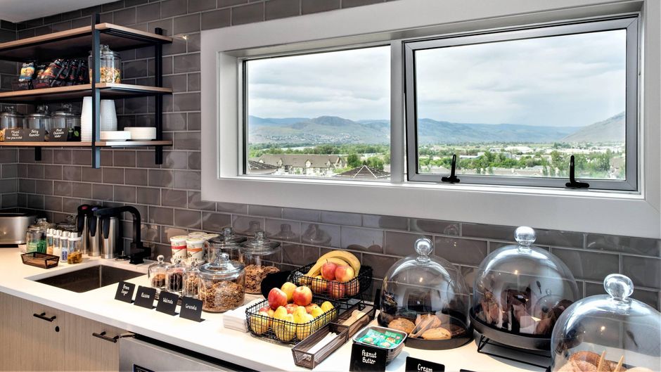Delta Hotels by Marriott Kamloops Restaurant