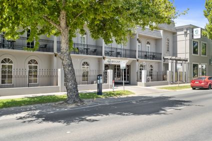 Sherbourne Terrace Hotel