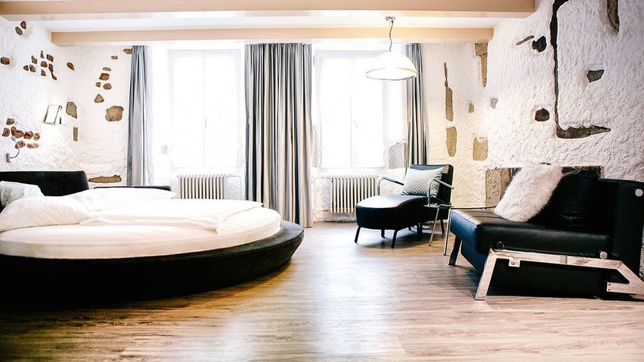 Hotel Murtenhof & Crown Room