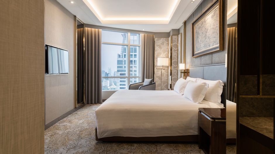 Centara Grand at CentralWorld Suite