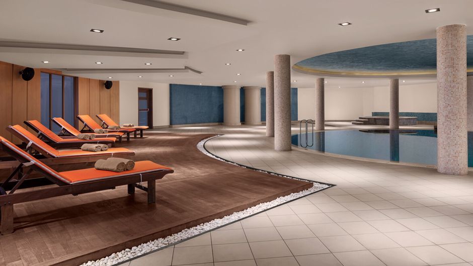 Delta Hotels Istanbul West Pool