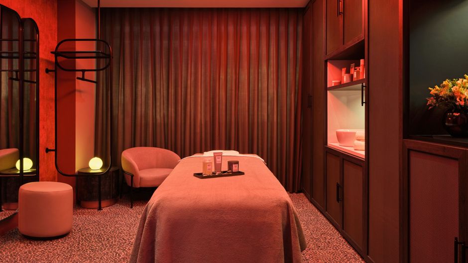 W Edinburgh Spa