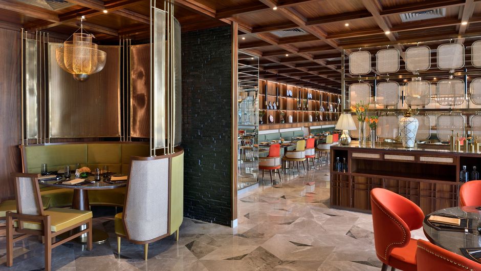 Taj Amer Restaurant