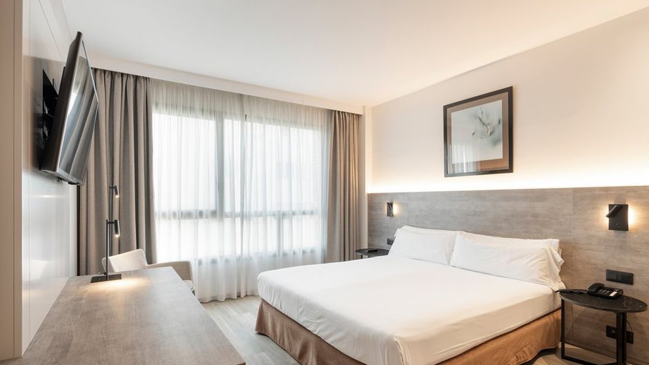 Attica 21 Barcelona Mar Room