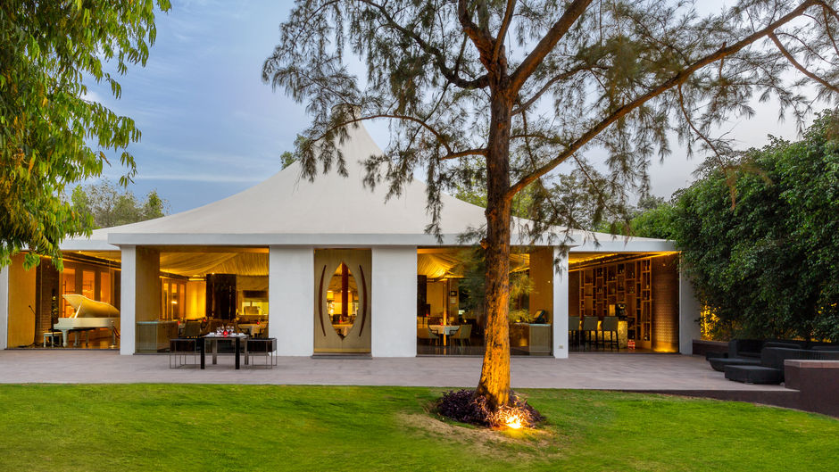 The Roseate New Delhi Restaurant