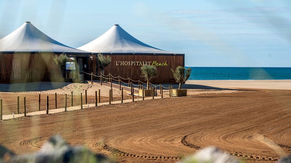 Chateau l'Hospitalet Beach