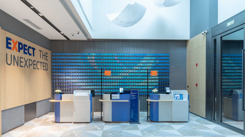 Holiday Inn Express Jimei New Town Exterior