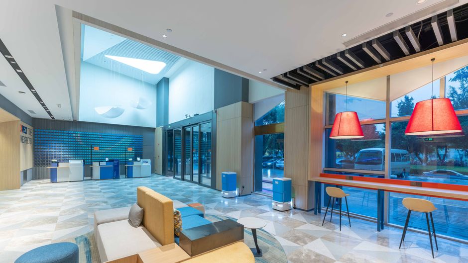 Holiday Inn Express Jimei New Town Exterior