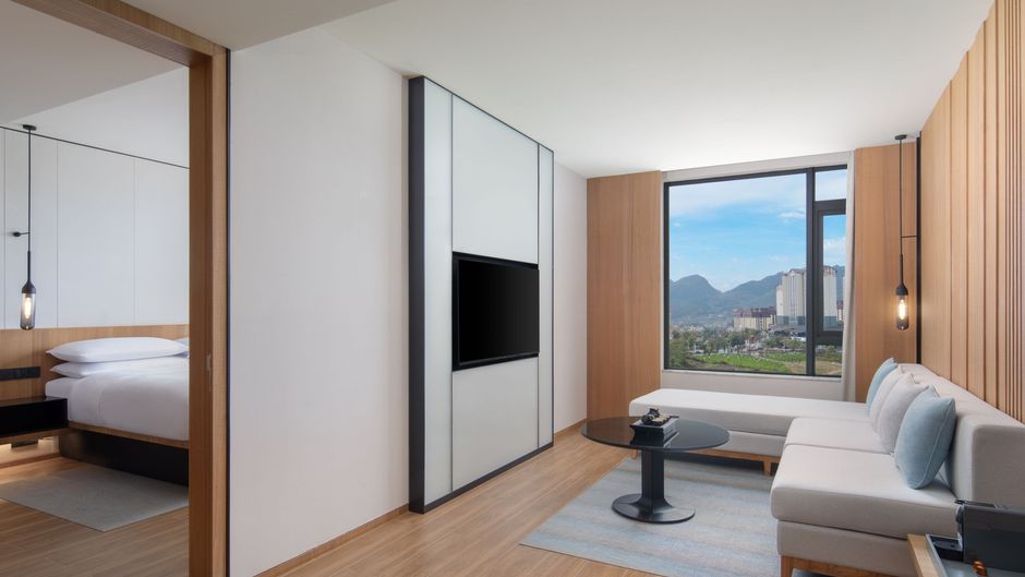 Fairfield by Marriott Bijie Suite