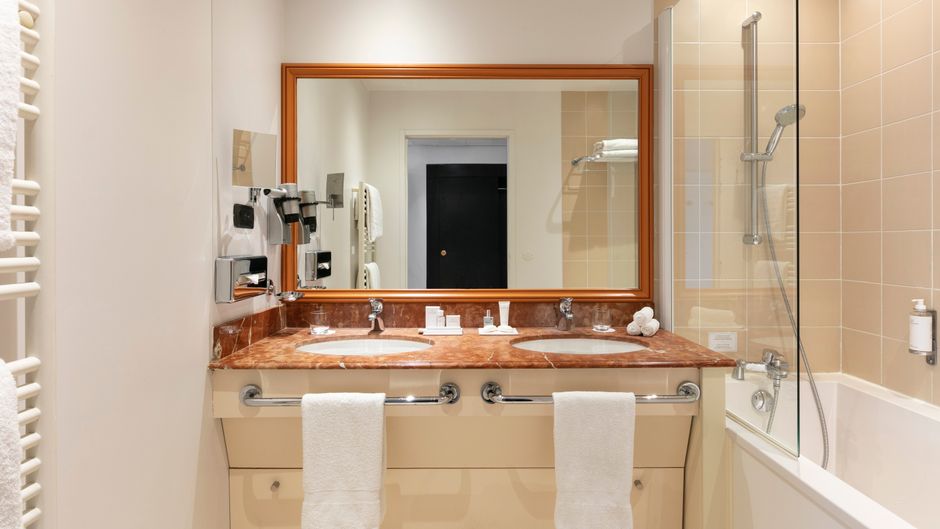 Grand Hotel Barriere Suite