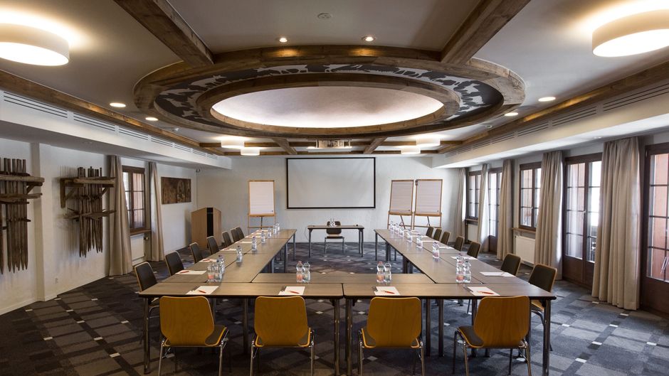 Huus Hotel Gstaad, a Design Hotel Meeting