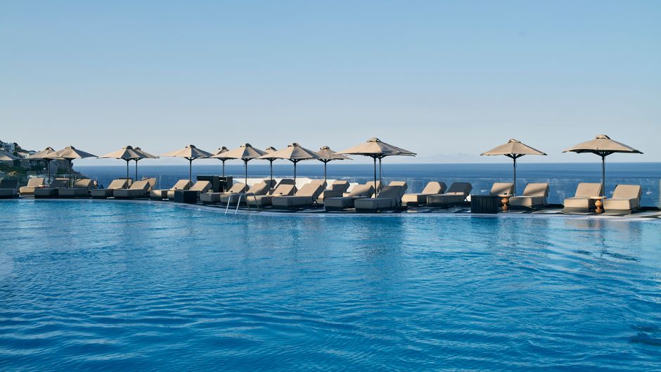 Royal Myconian Resort & Villas Recreation